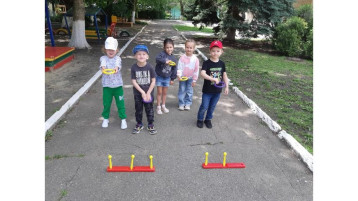 Прогулки в детском саду Прогулки в детском саду.